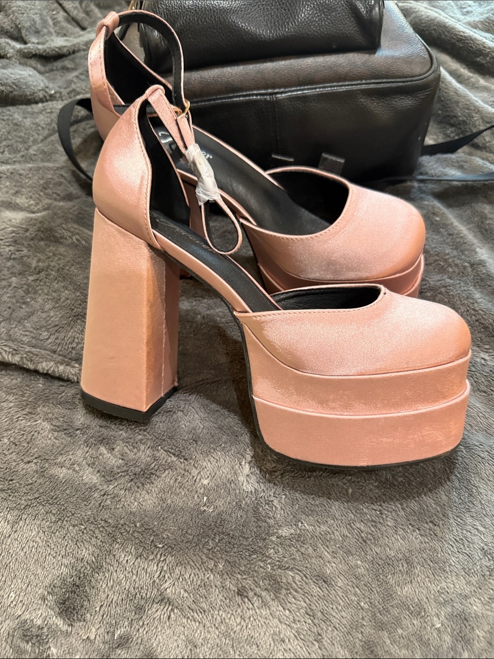 NEW Women’s Pink Platform Mary Jane Heels sz 8